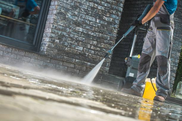 Best Graffiti Removal  in Como, WI